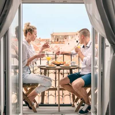 Scalini Palace Hotels near Old Town