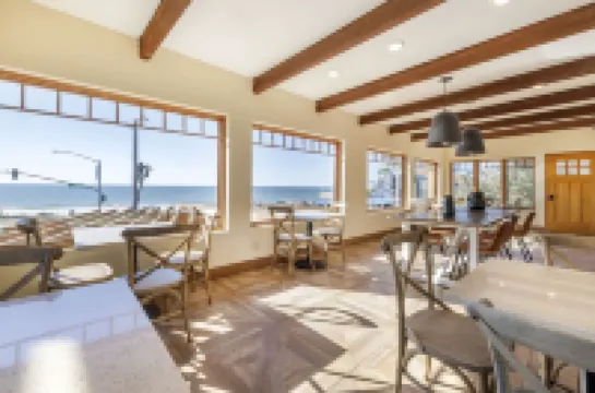 Best Western Plus Beach View Lodge