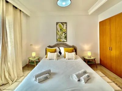 E4 Spacious and cozy 2 bds in La Marsa