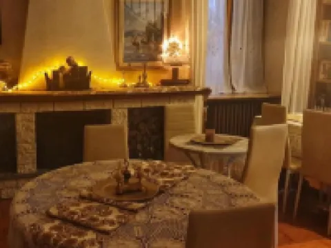 ヴィラ マリサ ベッド ブレックファスト アンド ブックス パヴィーアのホテル