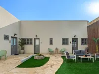 Helios Boutique Suites by la Finca Hotel โรงแรมในเบียร์ชีบา