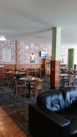 Northpark Motel Отели рядом с достопримечательностью «Тимару Ботаник Гарденс»