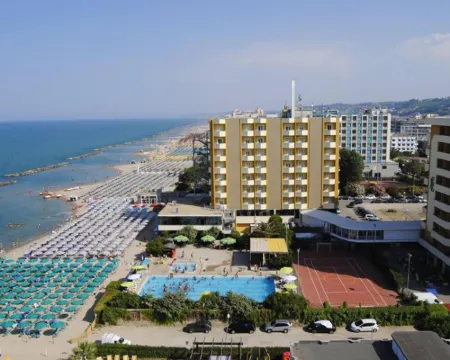 蒙特西爾瓦諾大酒店 蒙特西爾瓦諾酒店