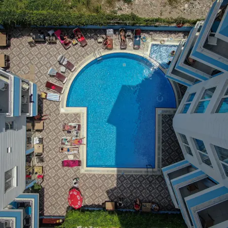Hawaii Suite Beach Hotel