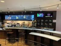 俄克拉何馬市北奎爾斯普林斯萬豪萬怡飯店 - 酒吧