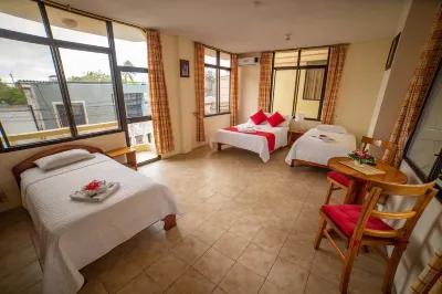 Hotel Red Booby