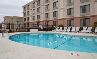 BridgePointe Hotel & Marina