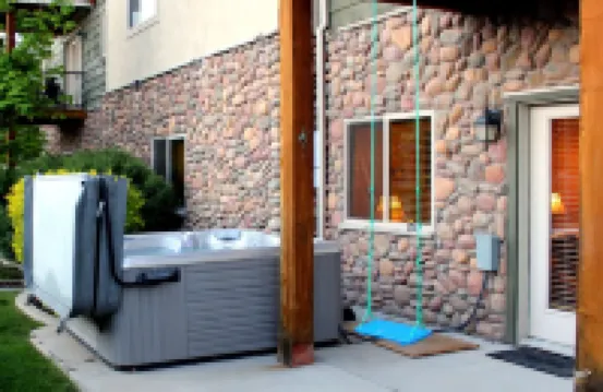 Eden Studio Suite minutes to Powder Mountain, Snowbasin & Nordic Valley