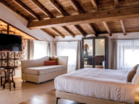 Corte Regia Relais & Spa Hotels in Valeggio sul Mincio
