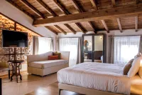 Corte Regia Relais & Spa Hotels in Valeggio sul Mincio