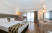 Side Breeze Hotel Các khách sạn ở Ilica Mahallesi