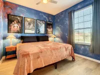 Water Park and Clubhouse Access - Spacious Family-Friendly Haven