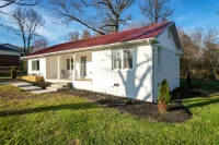 Hixon Home Greeneville Home Hotels in Greene County