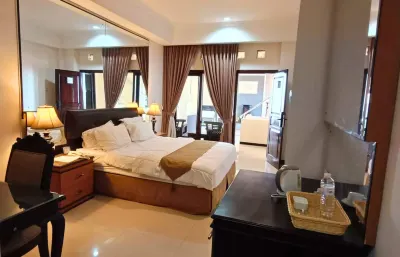 Oak Lawang