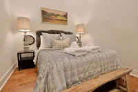 Cozy Space Near Downtown Vibrance and Views - Charming Loft Retreat Các khách sạn ở Knox County