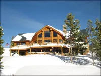Tranquil Haven - Private Hot Tub, Quiet Setting Hotels in Big Sky