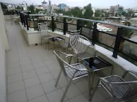 Hotel Miracle