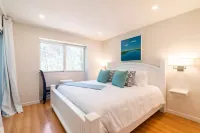 Ocean Edge Cape Cod 2 Bed 2 Bath, Golf & Free Resort Access - Brewster, MA Hotels near Point of Rocks Landing Beach