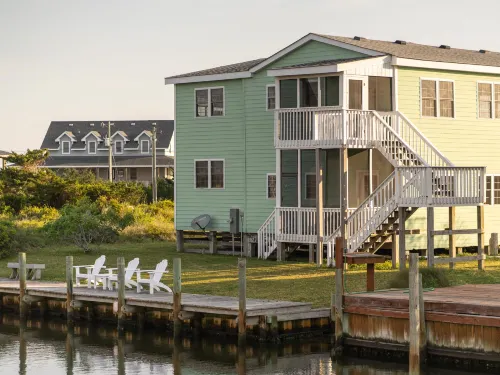 Spacious Outdoor Oasis with Two Kitchens - Inviting Family Retreat