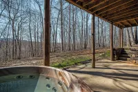 Bear Necessities is near East Port Marina on Dale Hollow Lake Tennessee