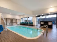 La Quinta Inn & Suites by Wyndham Glenwood Springs Hotels in Garfield County