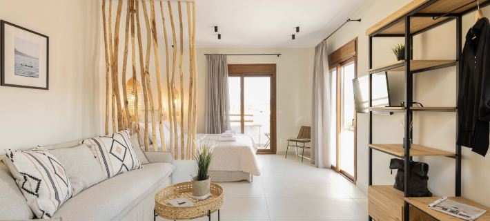 Palm Suites Hotels in Pallini