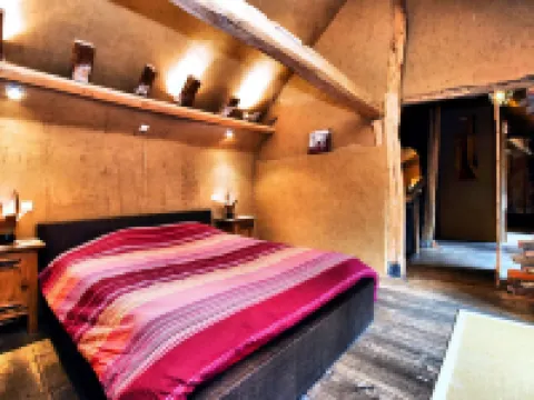 Relaxing Retreat Near Forests