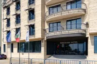 Panorama Hotel - Free EV Charging Station - Wi-Fi