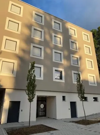 A2 Hotels Wernau am Quadrium Отели в г. Кирххайм-унтер-Текк