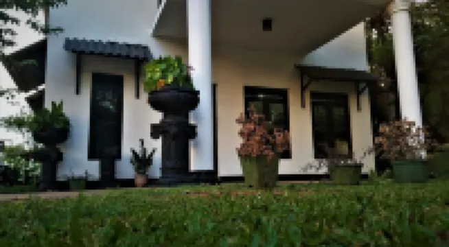 Hotel Sisilthera