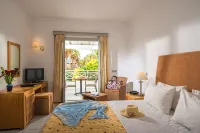 Annabelle Beach Resort فنادق في Anissaras