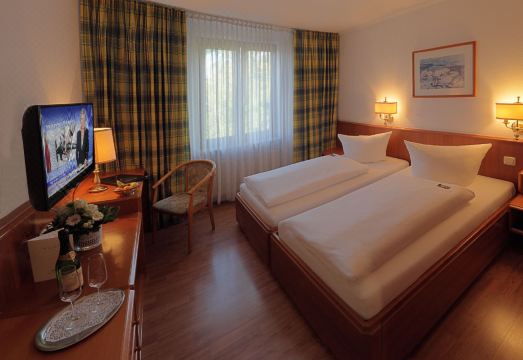 5. 호텔 암 슐로스..