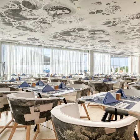 King Jason Protaras - Designed for Adults by Louis Hotels