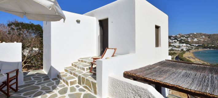 Petra Holiday Village Hotel di Ios