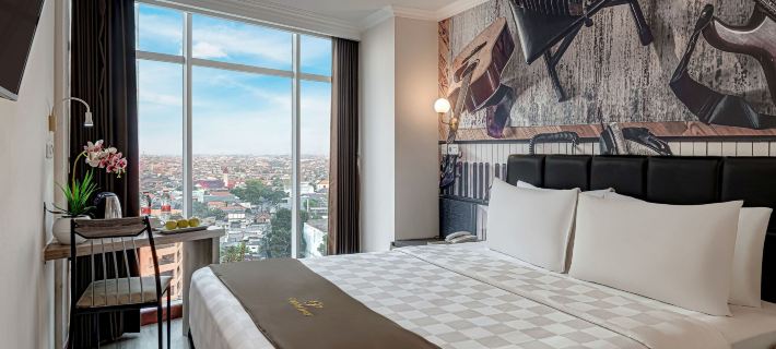 Goldvitel Hotel Surabaya Hoteles en Genteng