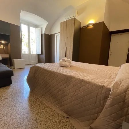 CconfortHotels R&B Central Rooms