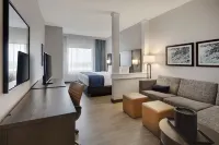 Comfort Inn & Suites Miami International Airport - Airport Shuttle