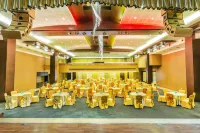 Flora Airport Hotel and Convention Centre Kochi