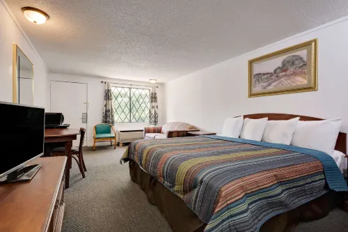 Knights Inn Macedonia Hotels in Macedonia