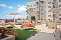 Mint House Phoenix - Midtown