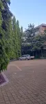 Discovery Courts Hotel - parking