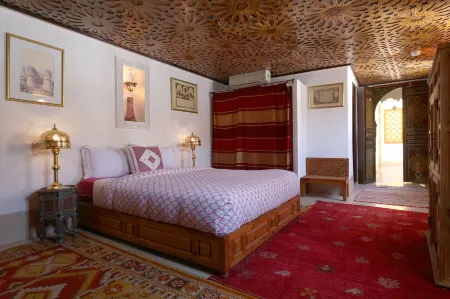 利雅得辛布庭院旅館