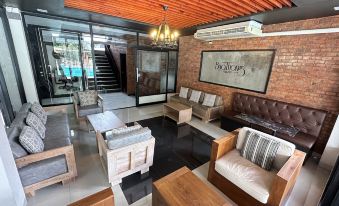 Buathong Pool Villa