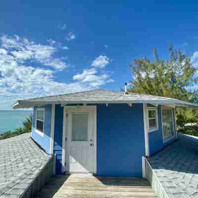 The Sunset Cove and Rainbow Room Hotel Exterior