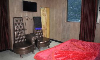 Green City Hotel