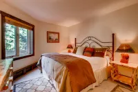 Westwind 108 2Bd 2BA Platinum Condo in Lionshead Village
