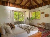 Dream Surf House Avellana โรงแรมในตามารินโด