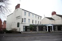 The Columbia Hotel Hoteles cerca de Hinwick House