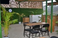 Hotel Peaceland Lumbini