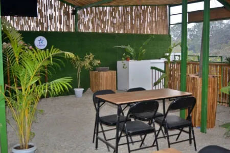 Hotel Peaceland Lumbini